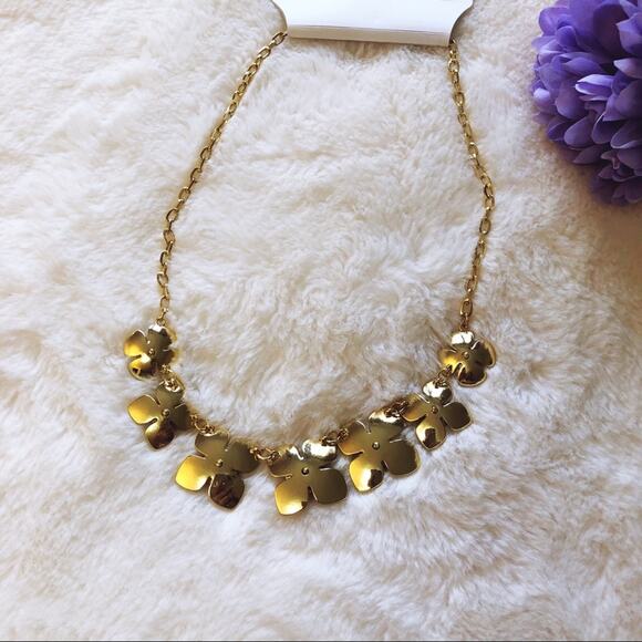 Ann Taylor Pearlized Floral Statement Necklace - Picture 6 of 7